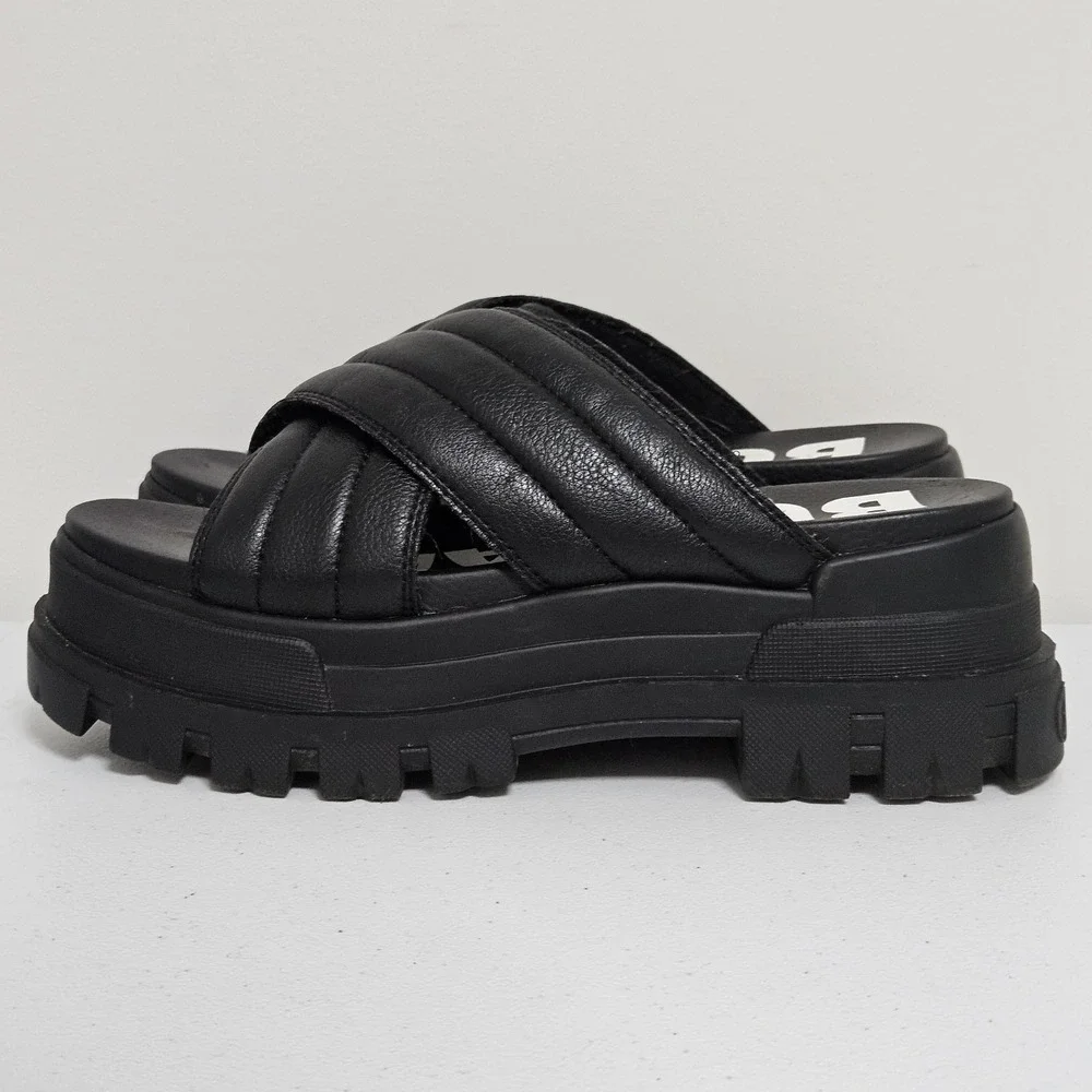 Buffalo Platform Slides Womens‎ 40 Black Quilted Crisscross Lug Sole Sandals